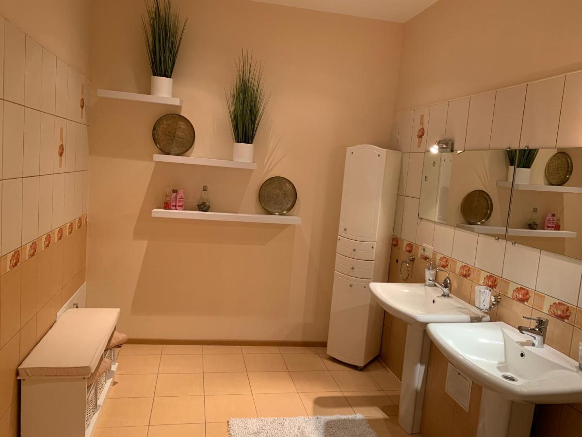 Vila"Anna" Apartment พาลังกา ภายนอก รูปภาพ