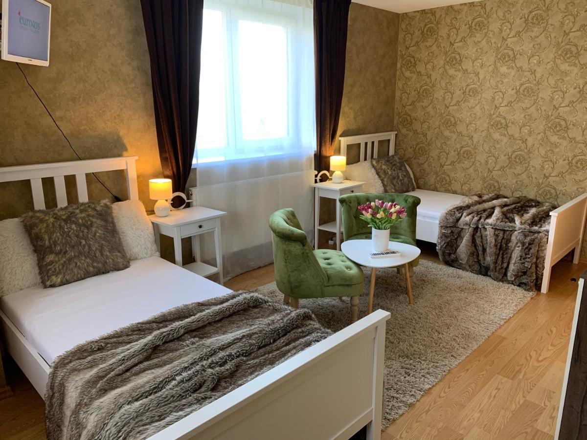 Vila"Anna" Apartment พาลังกา ภายนอก รูปภาพ
