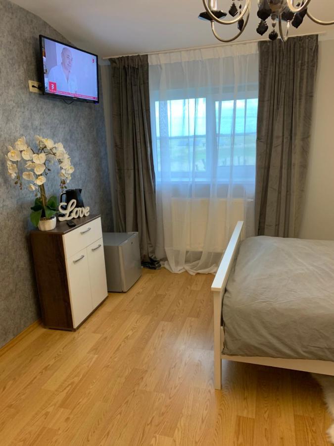 Vila"Anna" Apartment พาลังกา ภายนอก รูปภาพ