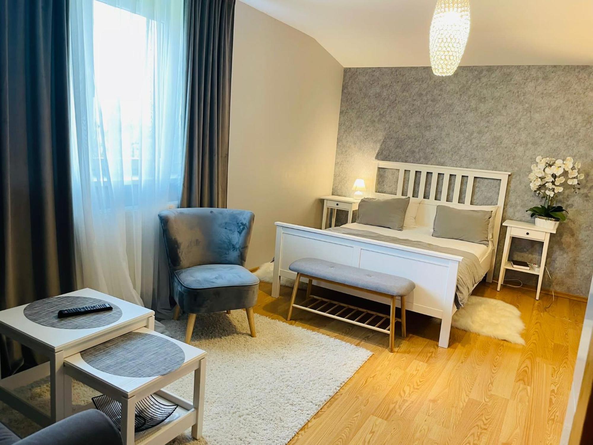 Vila"Anna" Apartment พาลังกา ภายนอก รูปภาพ